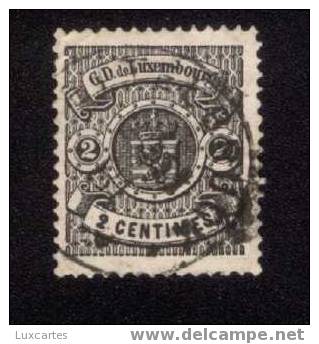 N°27 YetT Oblitéré Avec Charnière .Coin Défectueux - 1859-1880 Armoiries