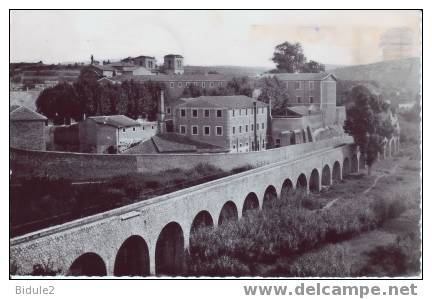 Pont Sur Le Canal Et Maison De Reeducation - Aniane