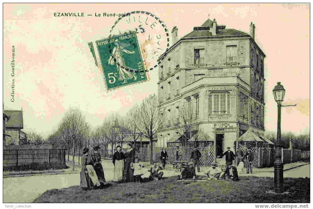 EZANVILLE - Le Rond-Point - Ezanville