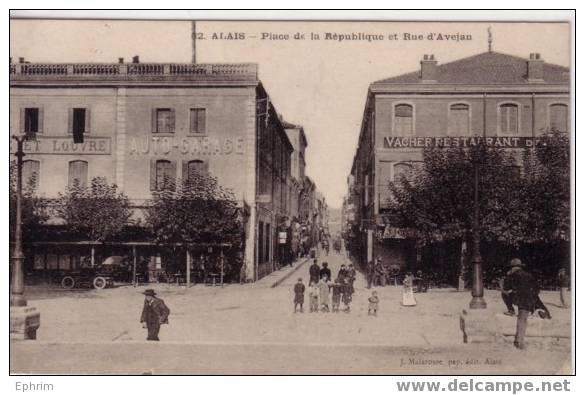 ALAIS - Alès - Place De La République Et Rue D´avejan - Alès