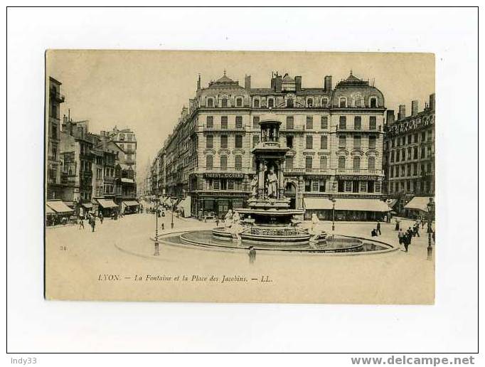 - LYON - LA FONTAINE ET LA PLACE DES JACOBINS ( Facade Thiery Et Sigrand) - Negozi