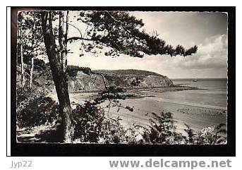 Jolie CP Photo 22 Etables Sur Mer - Pointe Du Vauburel - CAD Du 25-07-1961 / Tp Armoiries D'Alger + Flamme Etables - Etables-sur-Mer