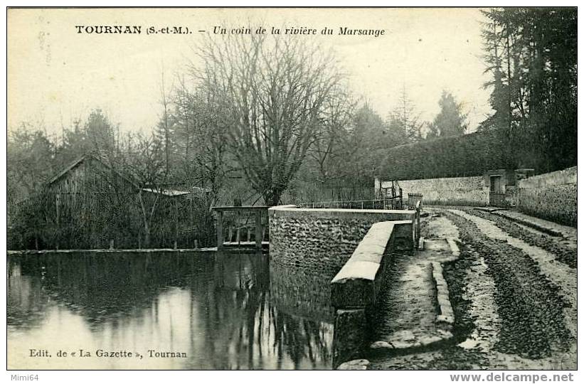 77 . TOURNAN .    LE DEVERSOIR UN COIN DE LA RIVIERE DU MARSANGE . - Tournan En Brie