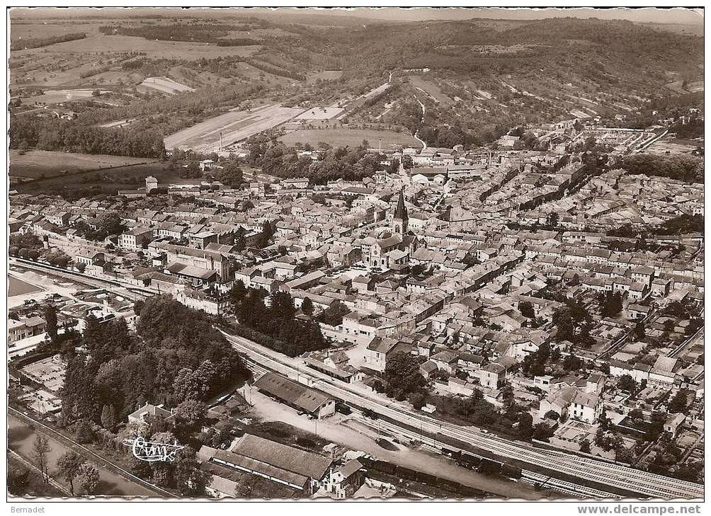 LIGNY EN BARROIS...LA GARE ET VUE GENERALE AERIENNE - Ligny En Barrois