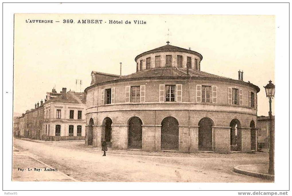 AMBERT - Hôtel De Ville - Ambert