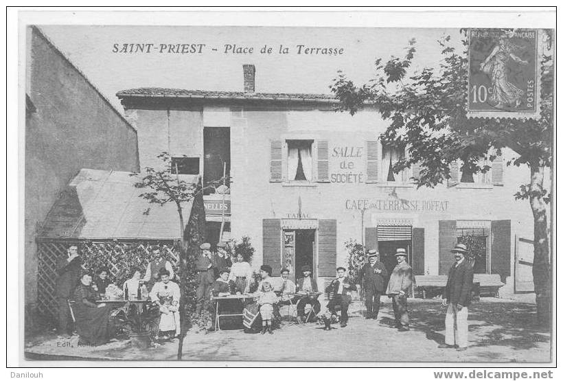 69 // RHONE / ST PRIEST / Place De La Terrasse / ANIMEE (+ Cage Terrasse Roffat) / - Saint Priest