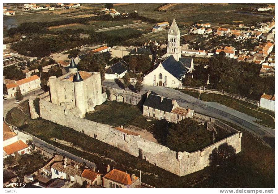 NOIRMOUTIER 85 - L'Eglise Et Le Château - Noirmoutier