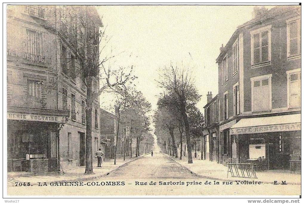 Cpa LA GARENNE COLOMBES Rue De Sartoris Prise De La Rue Voltaire - La Garenne Colombes