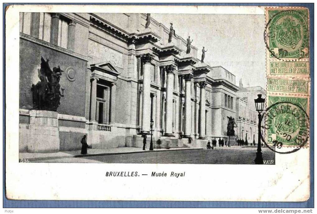 * Brussel - Bruxelles * Musée Royal, Koninklijk Museum, Vieux Carte (ved), Beaux Arts, Schone Kunsten, Old, Hoeden - Musées