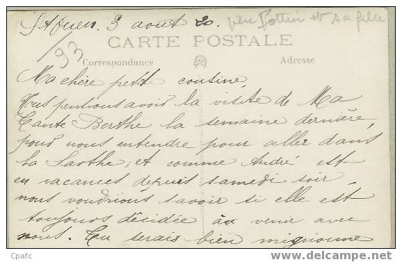 CARTE PHOTO SUPERBE ANNEES 1900 TRES ANIMEE/ MAGASIN EPICERIE ST OUEN - Saint Ouen