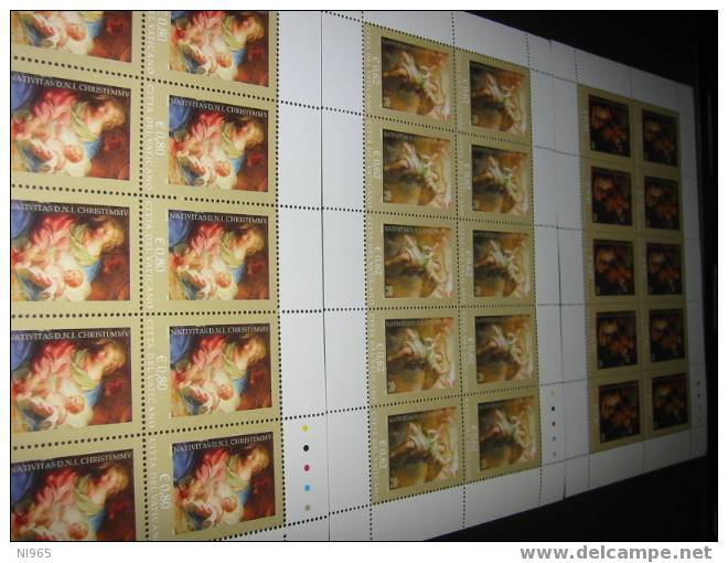 VATICANO - BENEDETTO XVI - ANNO 2005 - MF NATALE VALORI 3 - Unused Stamps