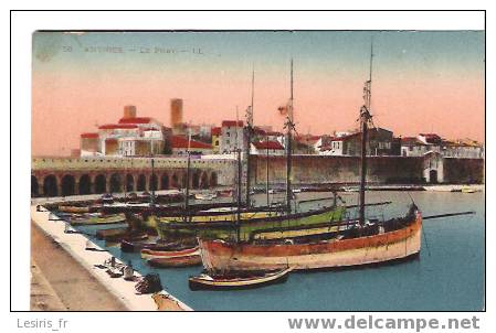 CPA - ANTIBES - 26 - LE PORT - L. L. - BATEAUX - Antibes - Oude Stad