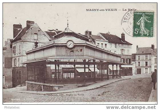 Magny En Vexin  La Halle  1909 - Magny En Vexin