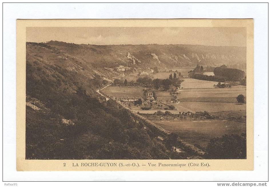 LA ROCHE GUYON - Vue Panoramique (côté Est) - La Roche Guyon