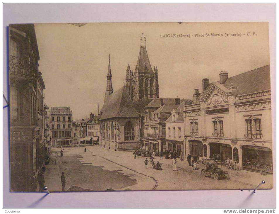 Laigle - Place St Martin - L'Aigle