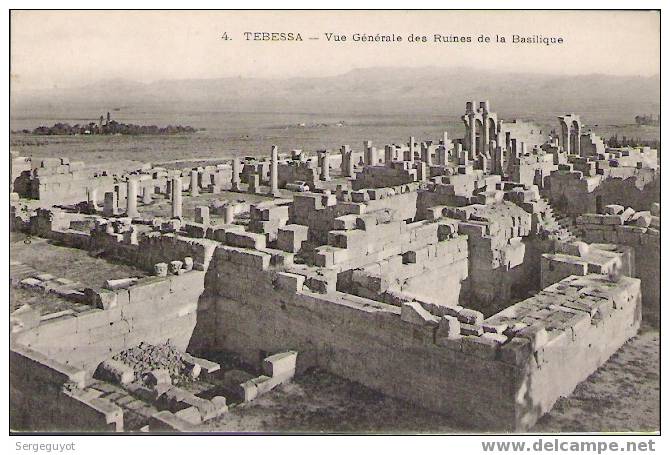 Tebessa : Vue Générale Des Ruines De La Basilique - (c1018) - Tebessa