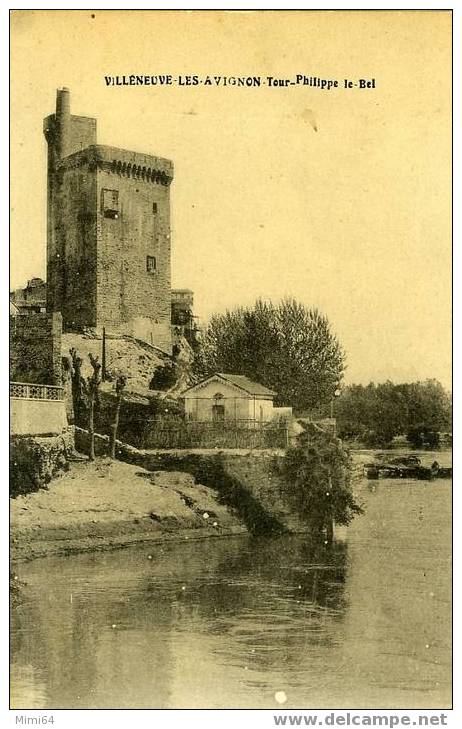 30 .  VILLENEUVE - LES- AVIGNON  .  TOUR PHILIPPE LE BEL  . - Villeneuve-lès-Avignon