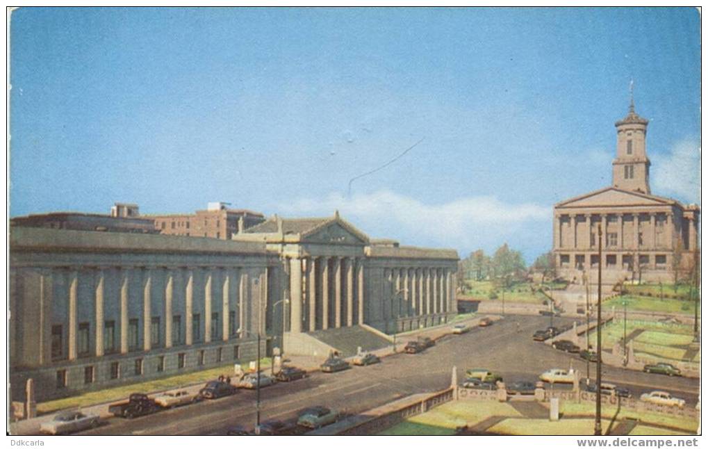 Nashville - State Capitol And War Memorial Building - Nashville