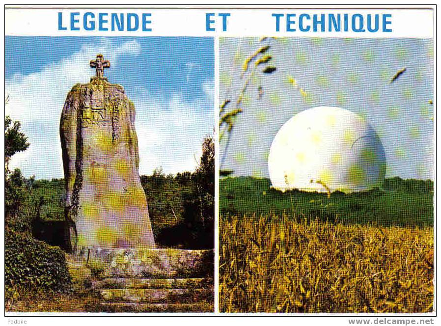 Carte Postale    22.  Pleumeur-bocoule Centre De Télécommunication Par Satellites Le Menhir De Saint-Duzec Et Le Radôme - Pleumeur-Bodou