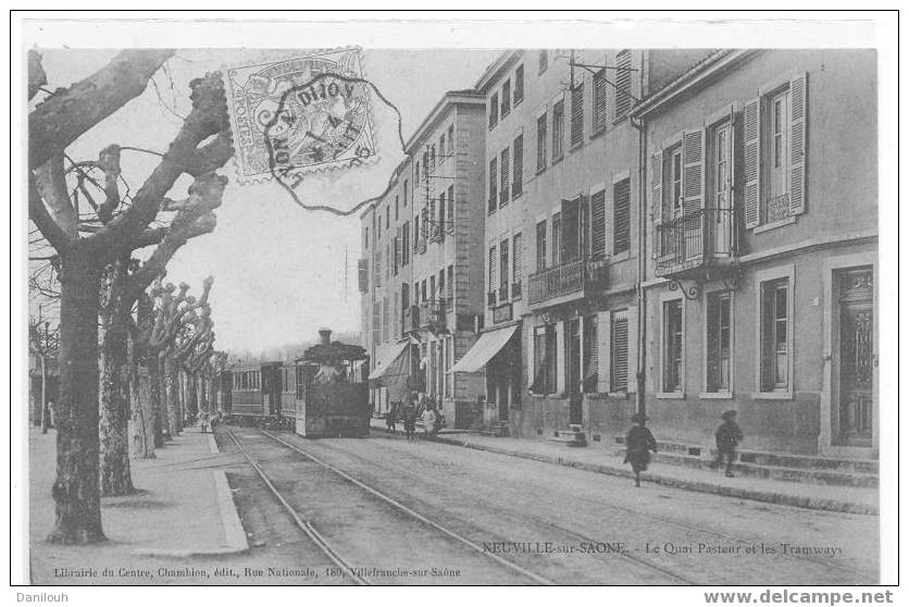 69 // RHONE /NEUVILLE SUR SAONE / Le Quai Pasteur Et Les Tramways / Chambion édit / ANIMEE - Neuville Sur Saone