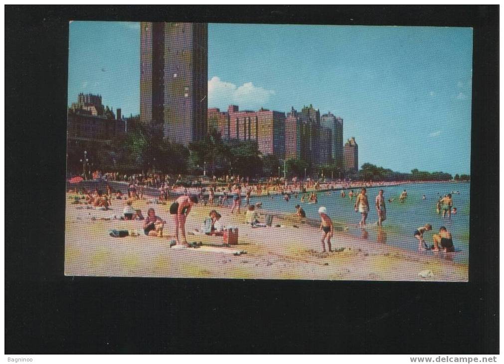 OAK STREET BEACH Postcard USA - Sonstige & Ohne Zuordnung