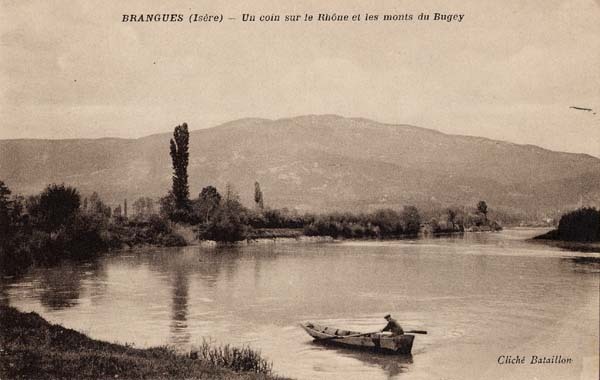 Brangues Un Coin Sur Le Rhône Et Les Monts Du Burgey - Brangues