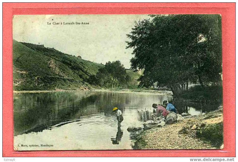 B - 03 - LAVAULT St ANNE - Le Cher - Laveuse - Lavoir - Autres & Non Classés