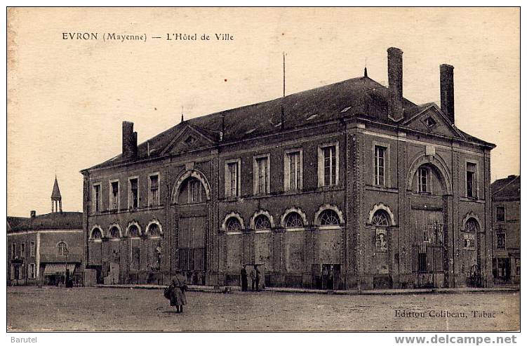 EVRON - L´Hôtel De Ville - Evron