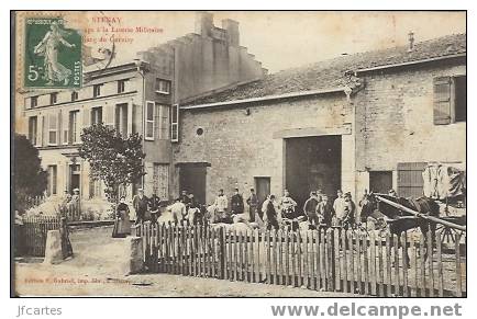 55 - STENAY - A La Literie Militaire - Bourg De Cervisy - Stenay