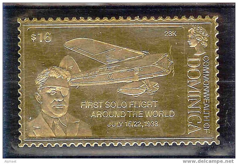 GOLD FOIL "FIRST SOLO FLIGHT AROUND THE WORLD",	JULY 16/22, 1933 - Dominica (1978-...)