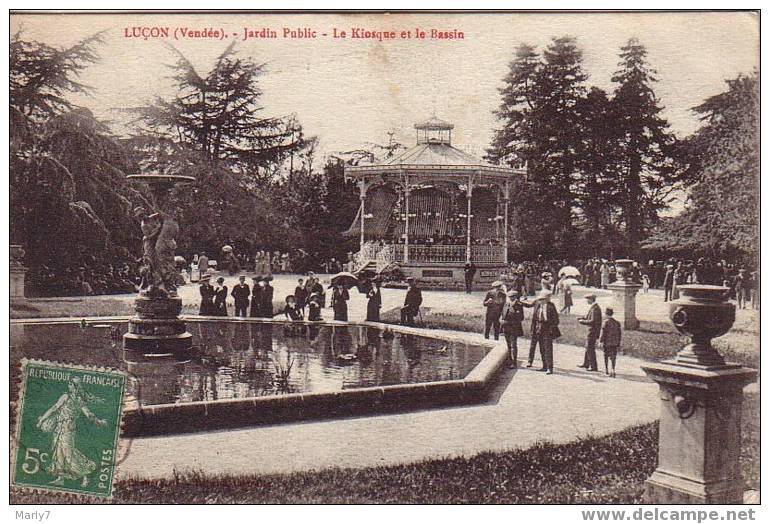 LUCON Jardin Public-le Kiosque Et Le Bassin - Lucon