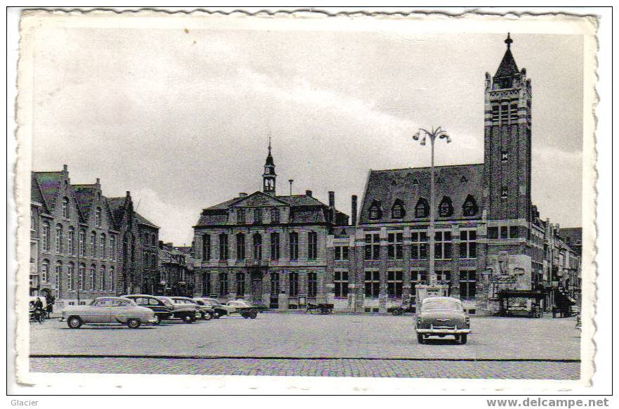 ROESELARE - ROULERS - Grote Markt En Stadhuis - Grand'Place Et Hôtel De Ville - Roeselare