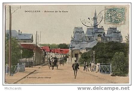 CPA 80 DOULLENS - Avenue De La Gare - Doullens