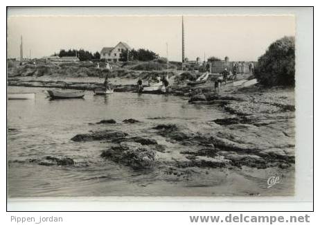 44 PREFAILLES   La Pointe Saint Gildas Et La Colonie De Vacances **Belle Carte** - Préfailles