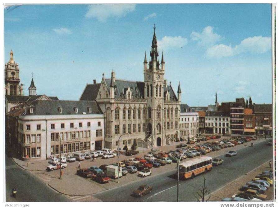 Sint Niklaas - Hoofdstad Van Het Waasland - Stadhuis 1878 - Sint-Niklaas