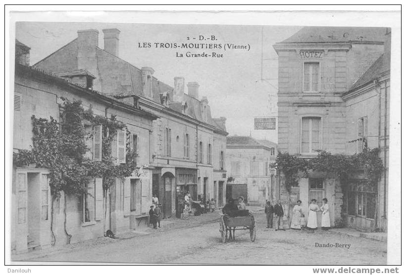 86 // VIENNE / LES TROIS MOUTIERS / La Grande Rue / Dando Berry édit / ANIMEE / - Les Trois Moutiers