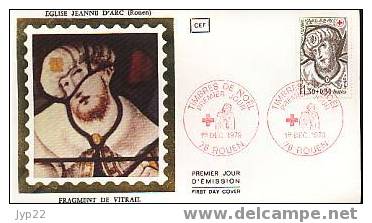 Jolie Fdc France 1-12-1979 Timbre De Noël Eglise Jeanne D'Arc Rouen Fragment De Vitrail - Vitraux - Verres & Vitraux