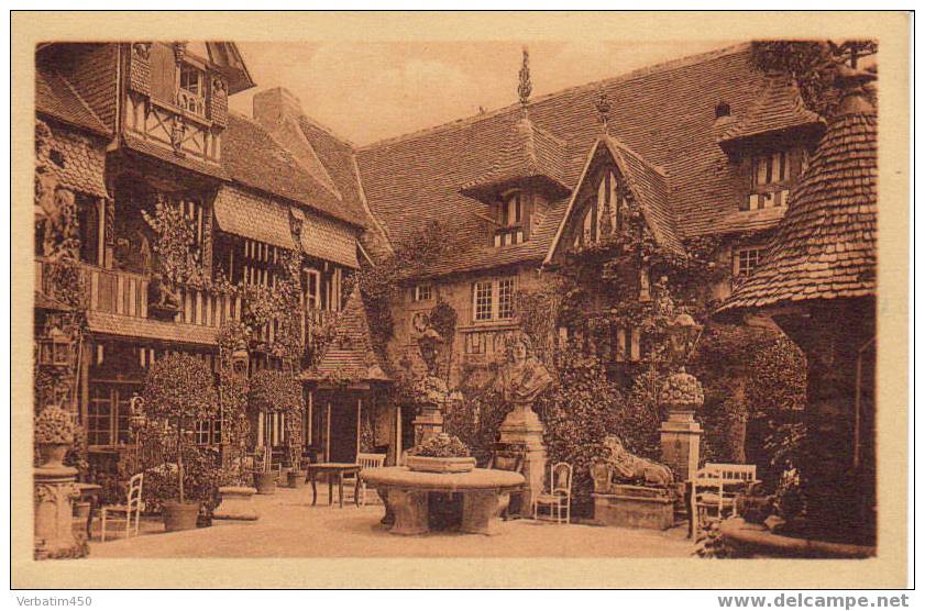 14..DIVES SUR MER..HOSTELLERIE DE GUILLAUME LE CONQUERANT..COUR LOUIS XIV..ECRITE EN 1933..SEPIA - Dives