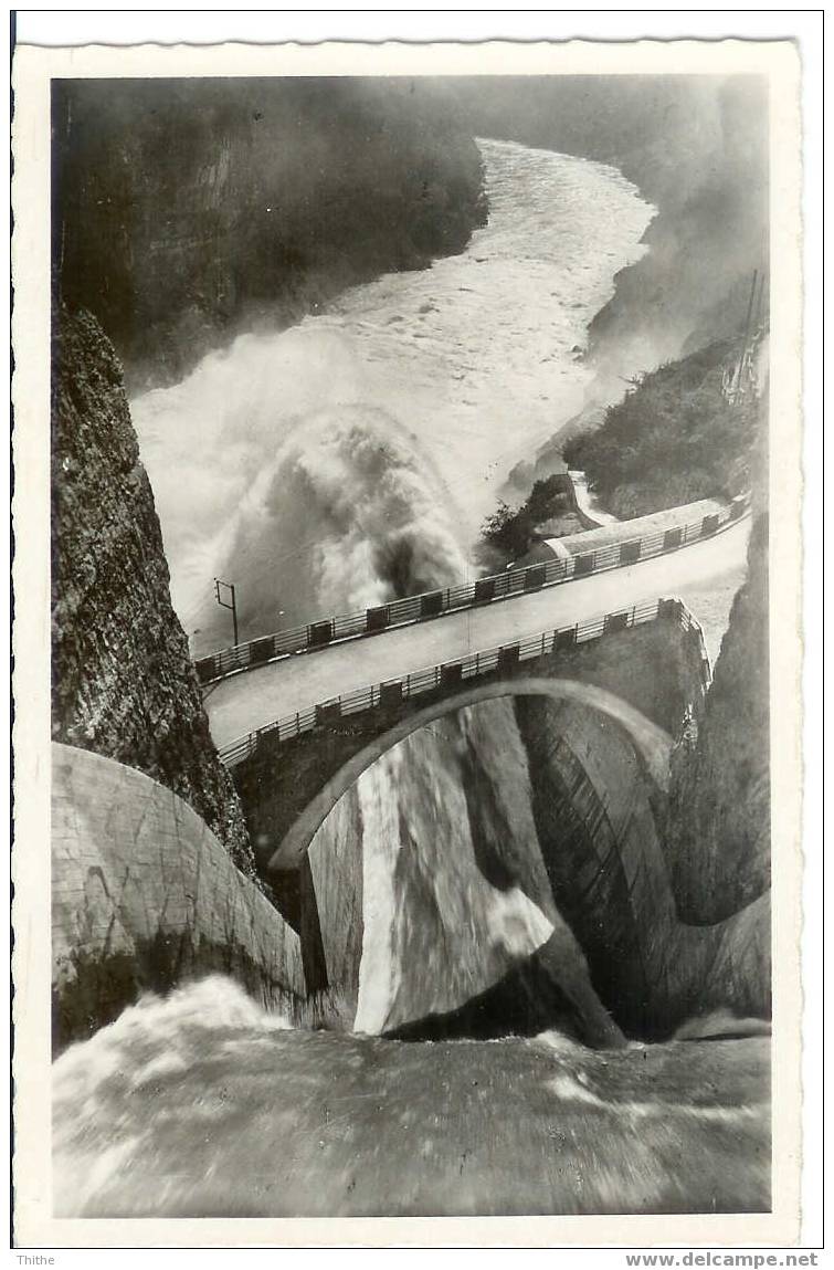 Barrage De GENISSIAT - La Doucine - Génissiat