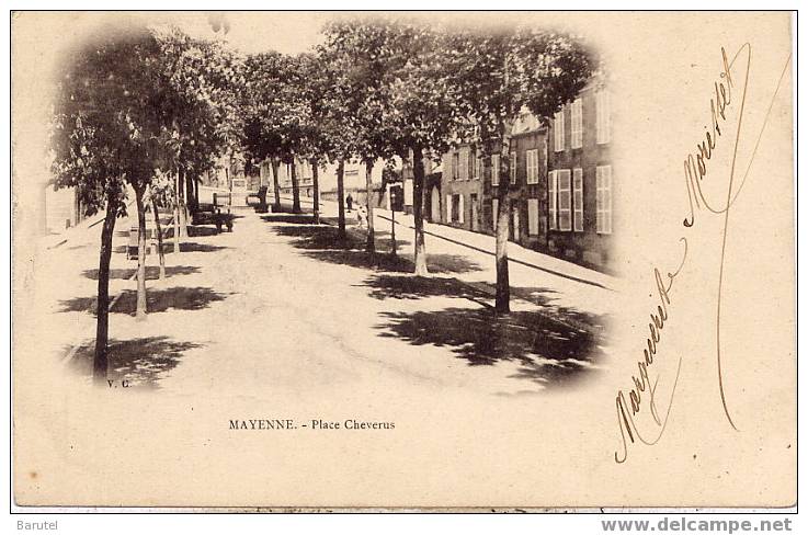 MAYENNE - Place Cheverus - Mayenne