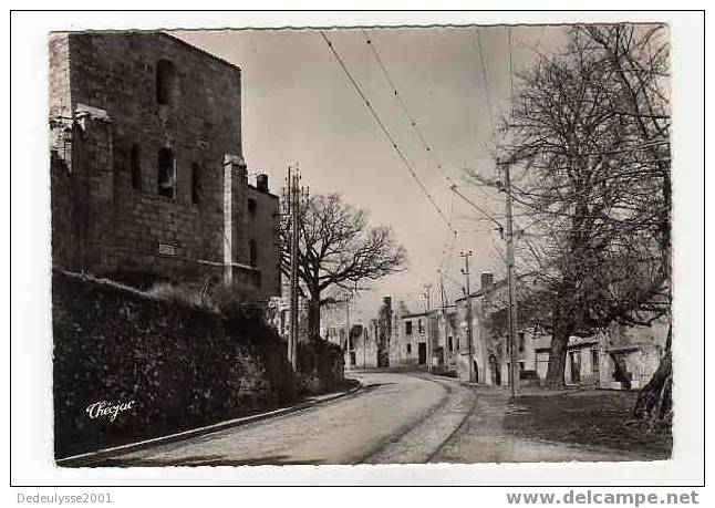 Fev7  8711845  Oradour Sur Glane Entrée Du Bourg N° 110-6 - Oradour Sur Glane