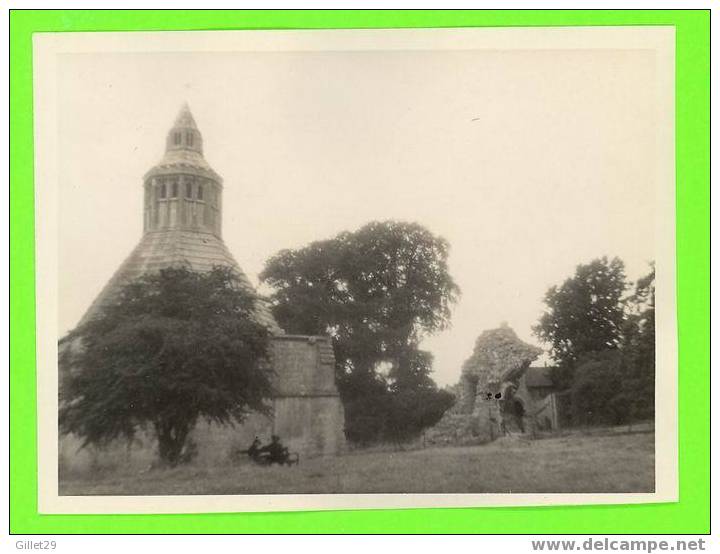 GLASTONBURY ABBEY RUINS, UK  -  PICTURE - PASSED BY # 33718  ARMY EXAMINER US - - Autres & Non Classés