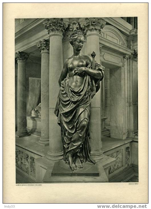 - STATUE DE TOMBEAU .STATUE D´ANGLE . REPRO DE PHOTO - Artis Historia