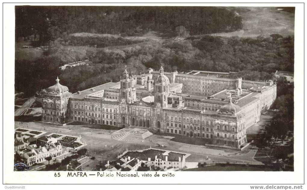 Portugal.Superbe Cpsm N/B.Mafra.Palacio Nacional , Visto Do Avião. - Autres & Non Classés