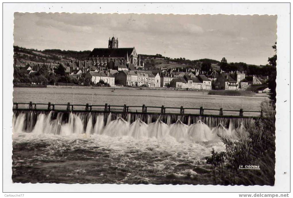 K1 - VILLENEUVE-sur-YONNE - Le Barrage Sur L'Yonne Et Vue Panoramique (jolie Carte Semi-moderne De 1957) - Villeneuve-sur-Yonne