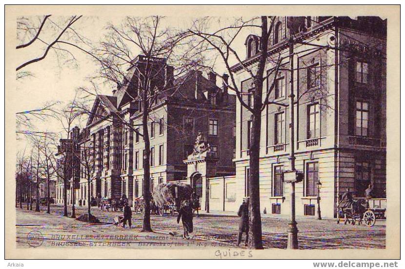 ETTERBEEK = La Caserne + Rue Très Animée + Attelage  (Albert) Vierge - Etterbeek