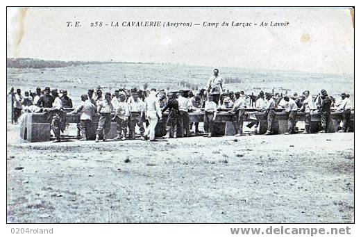 Camp Du Larzac - Au Lavoir - La Cavalerie