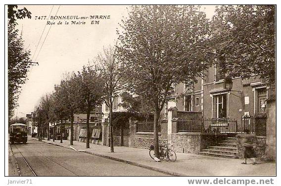 Bonneuil-sur-Marne. Rue De La Mairie - Bonneuil Sur Marne