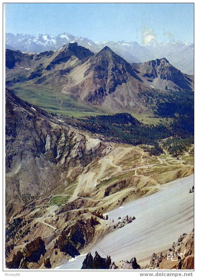 1970--La Route Des Grandes Alpes,le Sommet Du Col De L´ Isoard Et Le Refuge Napoléon,cm N° 176 Par éd Airel - Autres & Non Classés