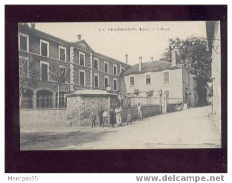 38 Beaurepaire L´école édit.L.C. Animée Belle Carte - Beaurepaire